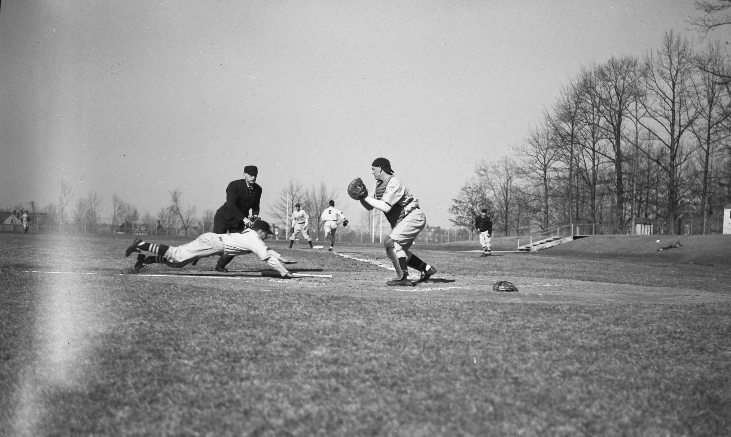 UConn vs. Hartford Bees, 1943.